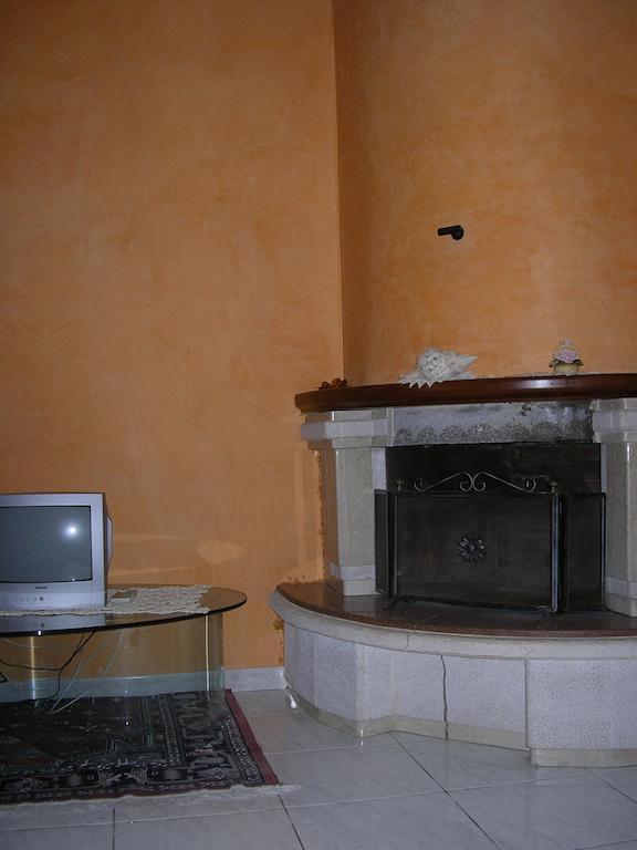 Ferienwohnung Terrazza Sul Mare Gioiosa Marea Exterior foto